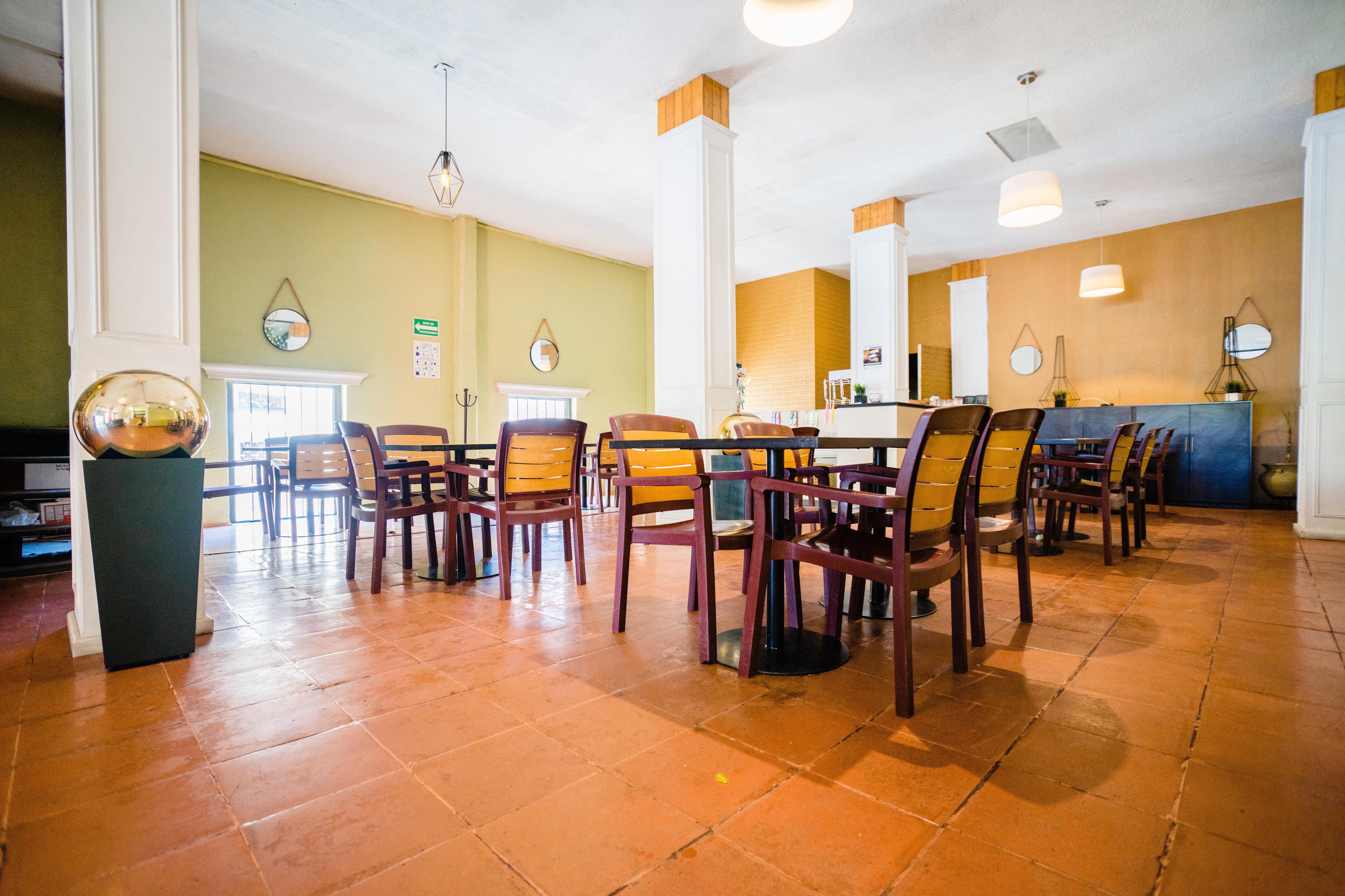 Hotel Plaza Morelia Exterior photo